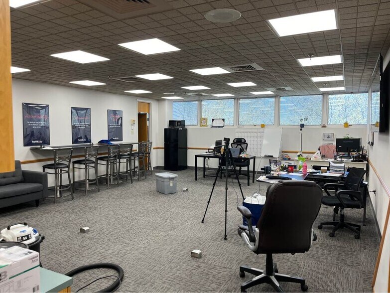 More Photos Of 446-450 Union Blvd, Allentown Medical For Lease