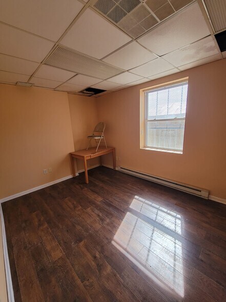 More Photos Of 926-932 Broadway, Newark Freestanding For Sale