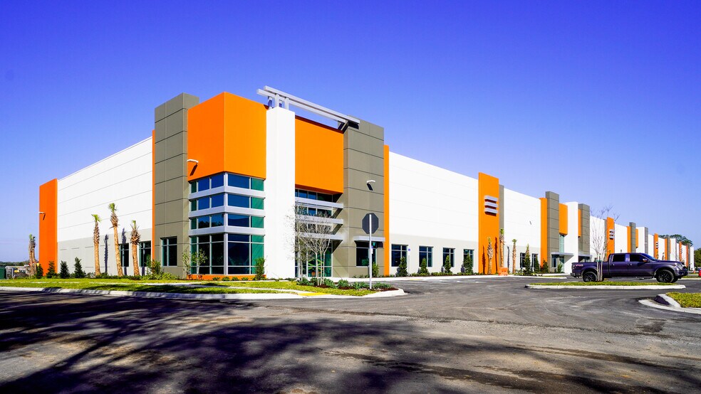 More Photos Of 1290 Ocoee Apopka Rd, Ocoee Unknown For Lease