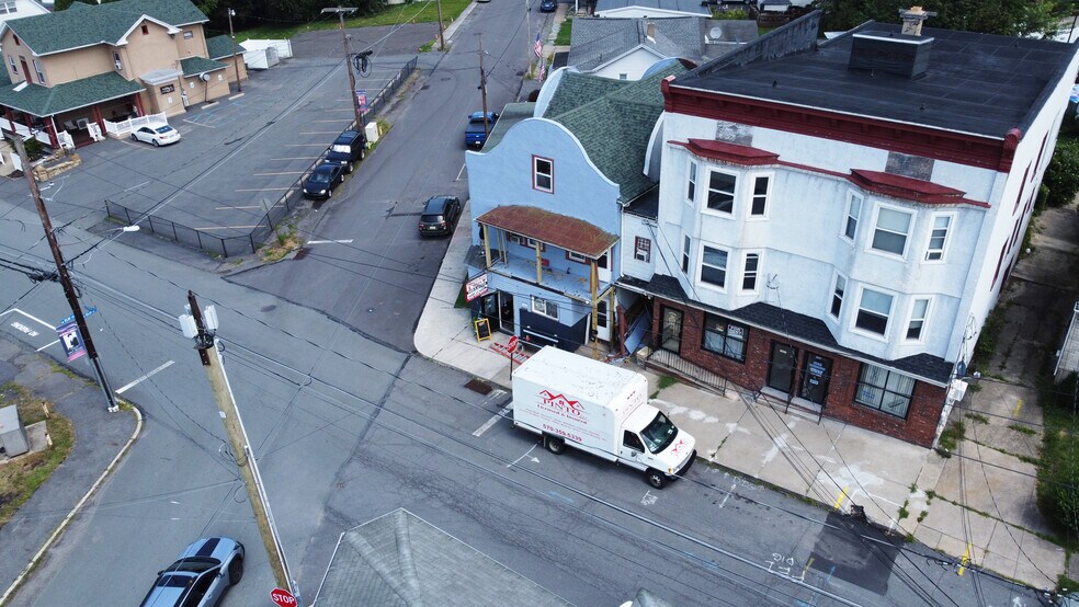 More Photos Of 501 Chestnut St, Dunmore Storefront Retail Residential For Sale