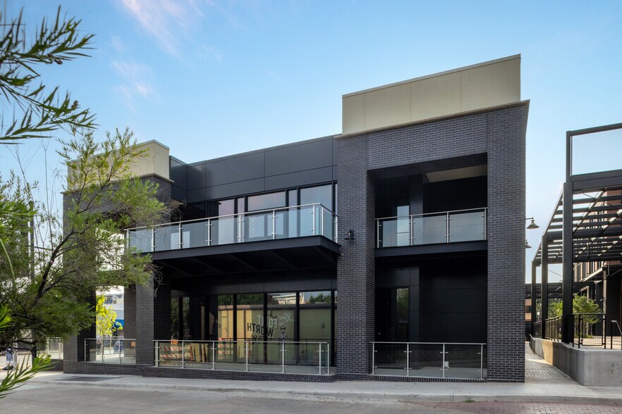 More Photos Of 701 W Magnolia Ave, Fort Worth Unknown For Lease