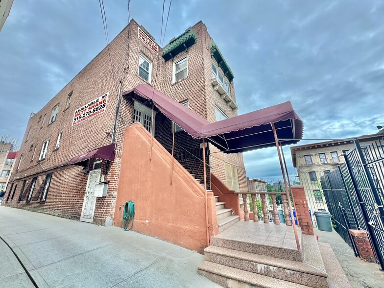 More Photos Of 365 E 197th St, Bronx Apartments For Sale