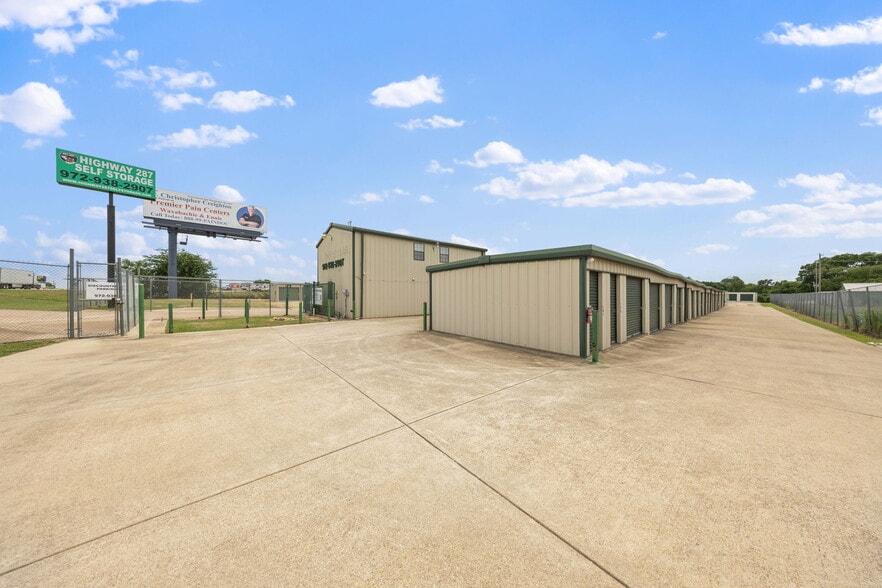 More Photos Of 3740 S Highway 287, Waxahachie Self Storage For Sale