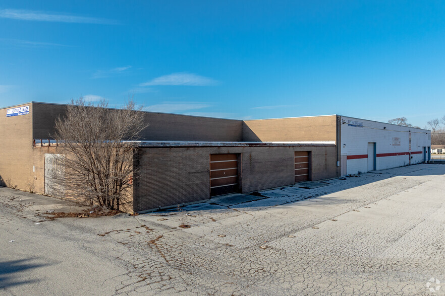 Primary Photo Of 1300 Hilltop Ave, Chicago Heights Warehouse For Lease