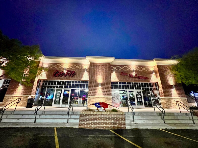 More Photos Of 2401-2493 Interstate 40 W, Amarillo Unknown For Lease