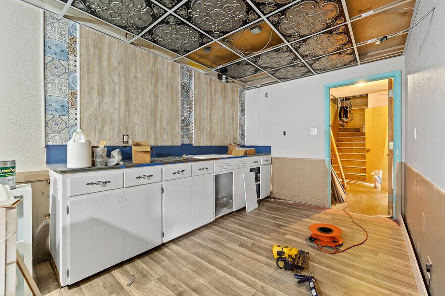 More Photos Of 603 N River St, Hot Springs Hotel For Lease