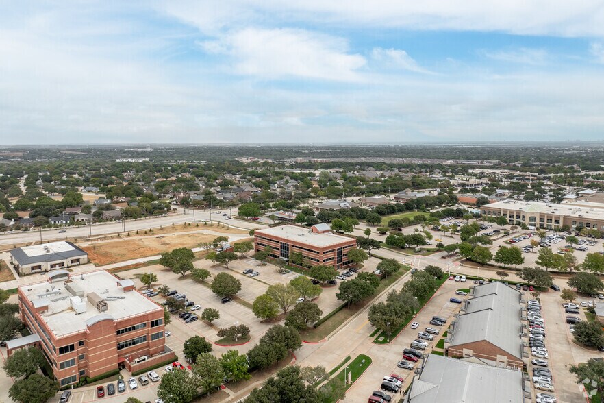 More Photos Of 3101 Churchill Dr, Flower Mound Medical For Lease