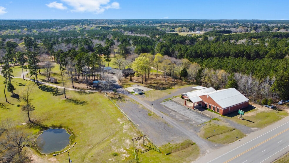 More Photos Of 1561 US Hwy 69 N, Woodville Religious Facility For Sale