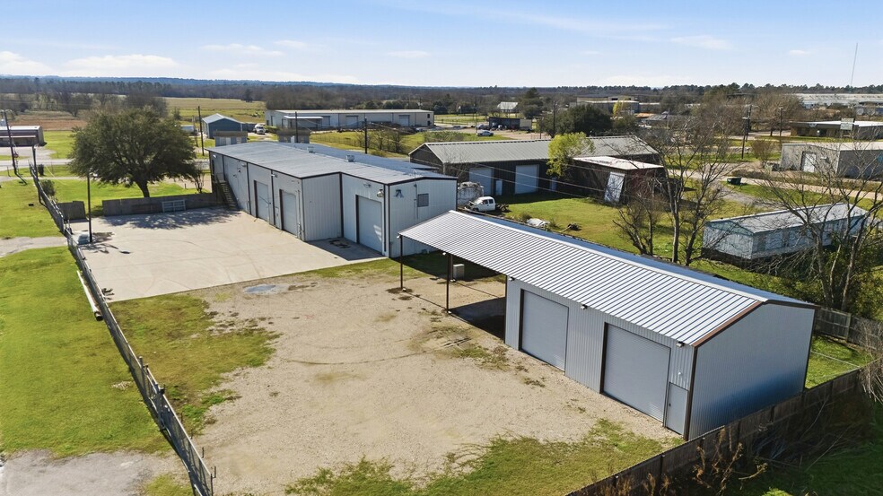 More Photos Of 107 Rice Ln, Huntsville Warehouse For Sale