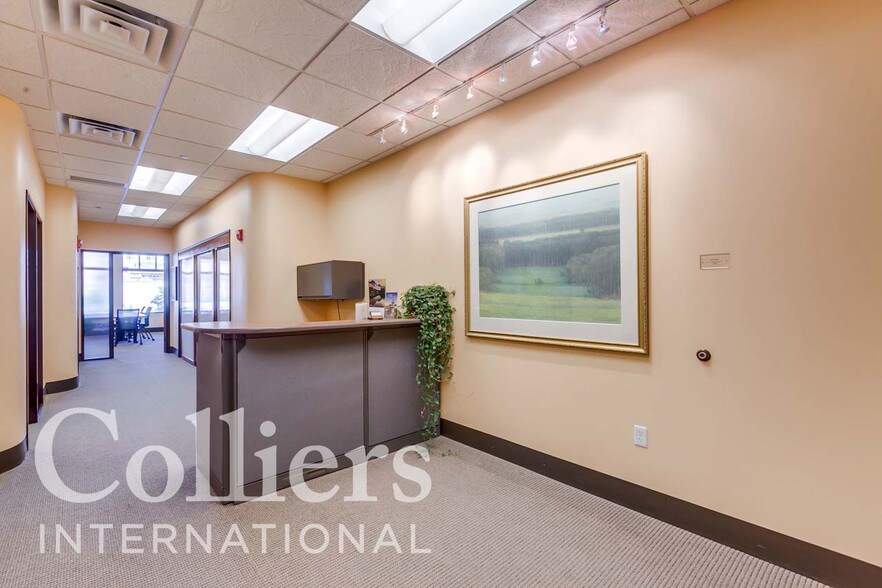 More Photos Of 420 W Main St, Boise Office For Sale