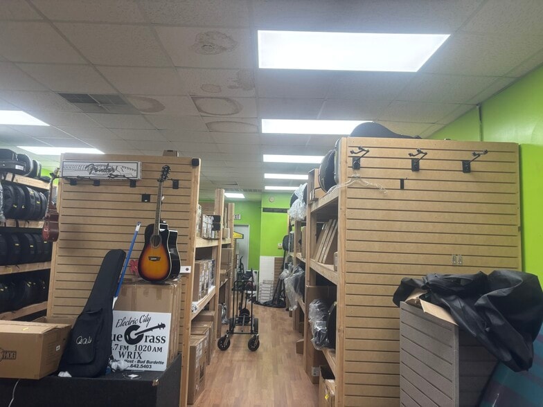 More Photos Of 110 Miracle Mile Dr, Anderson Office For Lease