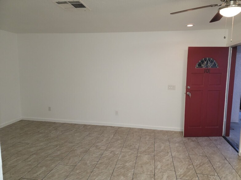 More Photos Of 43965 Towne St, Indio Apartments For Sale