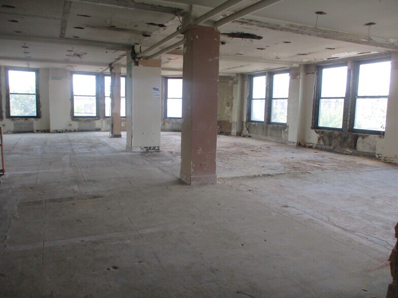 More Photos Of 885 Flatbush Ave, Brooklyn Medical For Lease