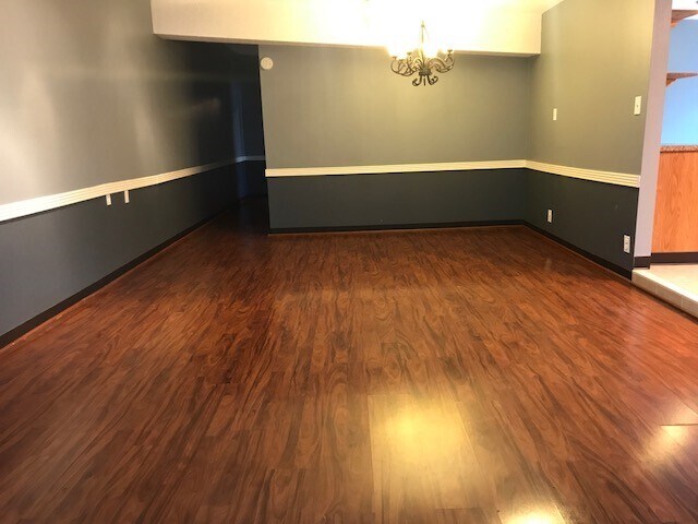 More Photos Of 7648 Broadview Dr, Houston Apartments For Sale