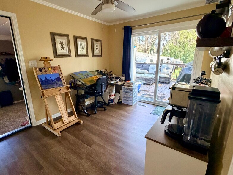 More Photos Of 1400 Pearman Dairy Rd, Anderson Office For Sale