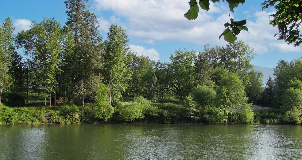 More Photos Of 2600 Rogue River Hwy, Grants Pass Hospitality For Sale