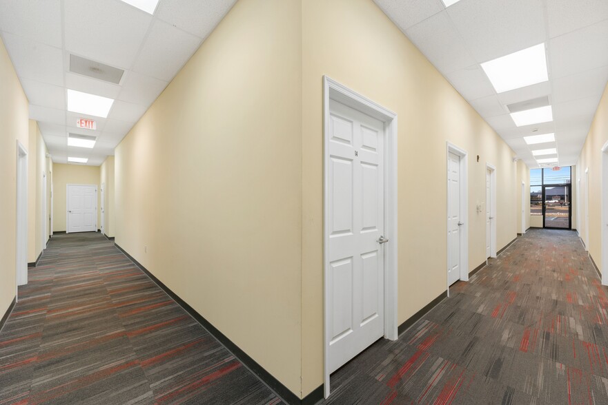 More Photos Of 160 Bethlehem Pike, Colmar Freestanding For Lease