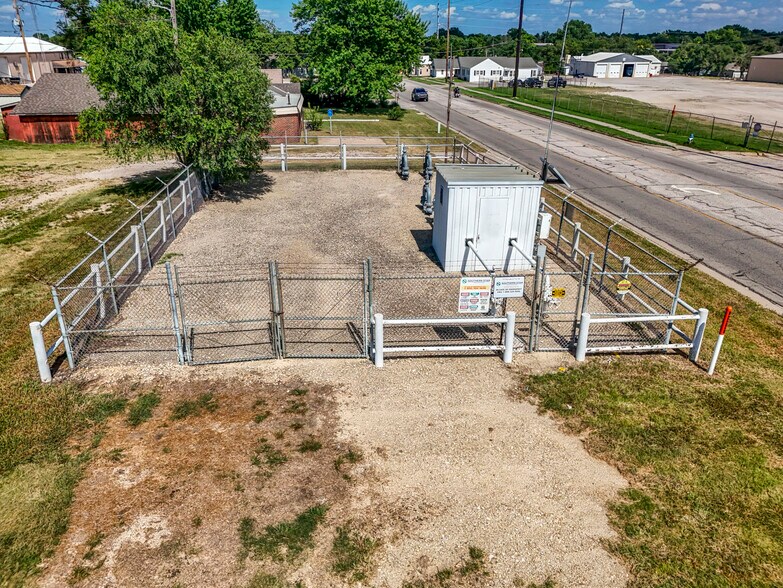 More Photos Of 1610 W 6th Ave, El Dorado General Retail For Sale
