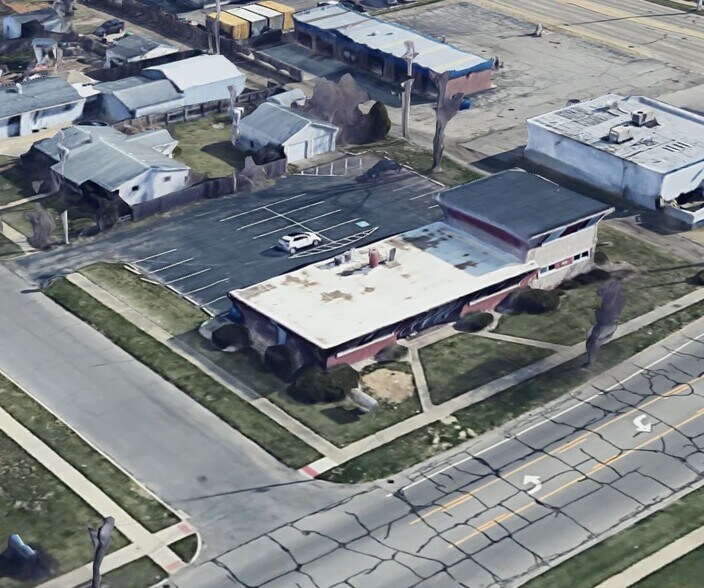 More Photos Of 3609 E Jefferson Blvd, South Bend Office For Lease