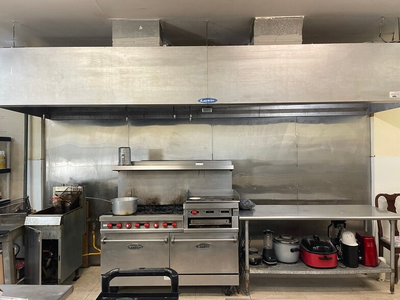 More Photos Of 5151 Northpointe Pky, Pensacola Continuing Care Retirement Community For Sale