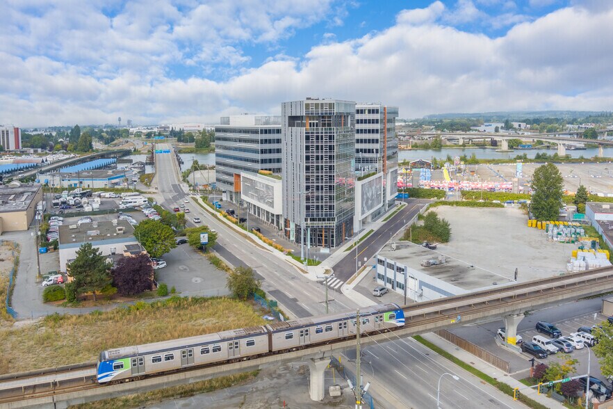 More Photos Of 8411 Bridgeport Rd, Richmond Office For Sale