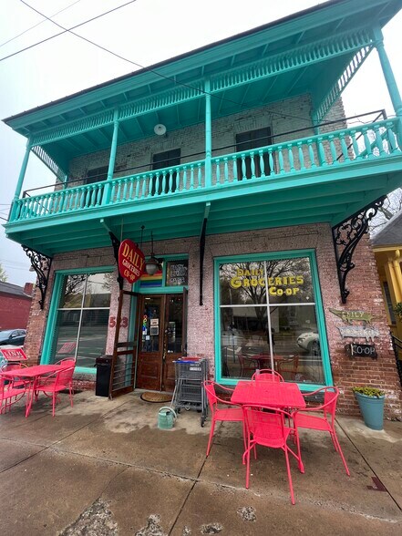 Primary Photo Of 523 Prince Ave, Athens Storefront Retail Office For Lease