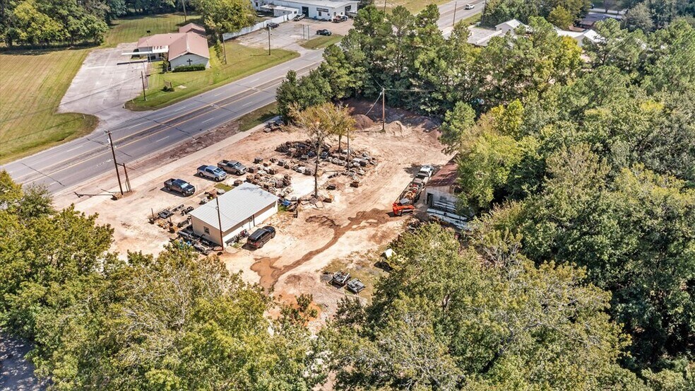 More Photos Of 1214 E Denman Ave, Lufkin Office For Sale