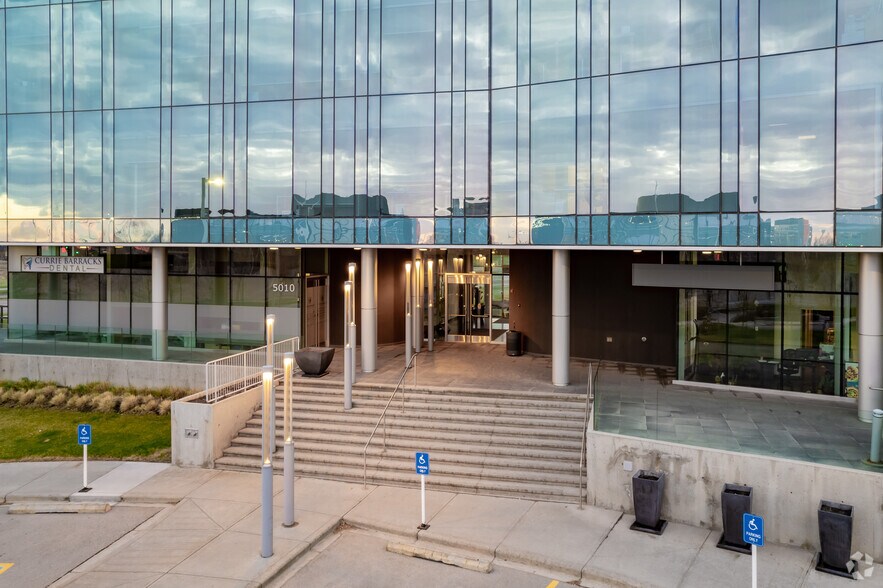 More Photos Of 4954 Richard Rd SW, Calgary Office For Lease