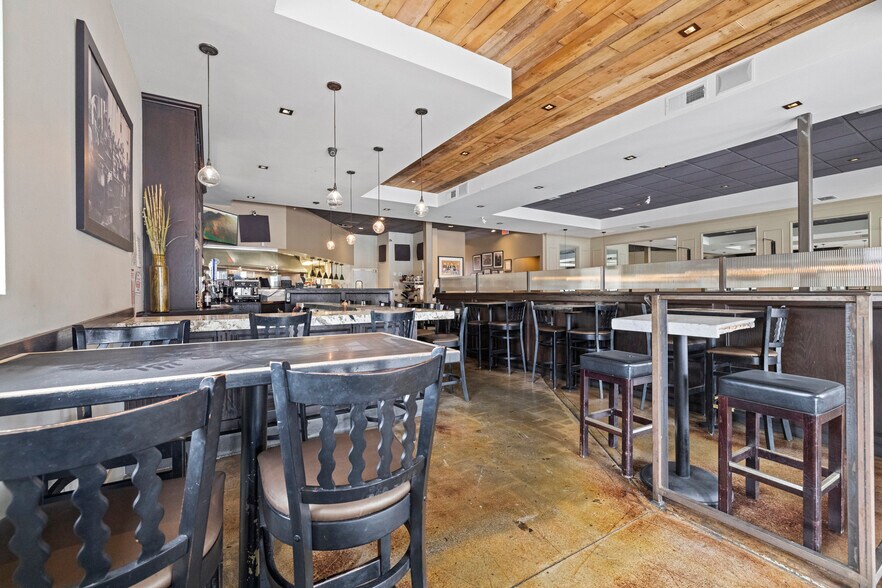More Photos Of 47 W Main St, Alhambra Restaurant For Lease