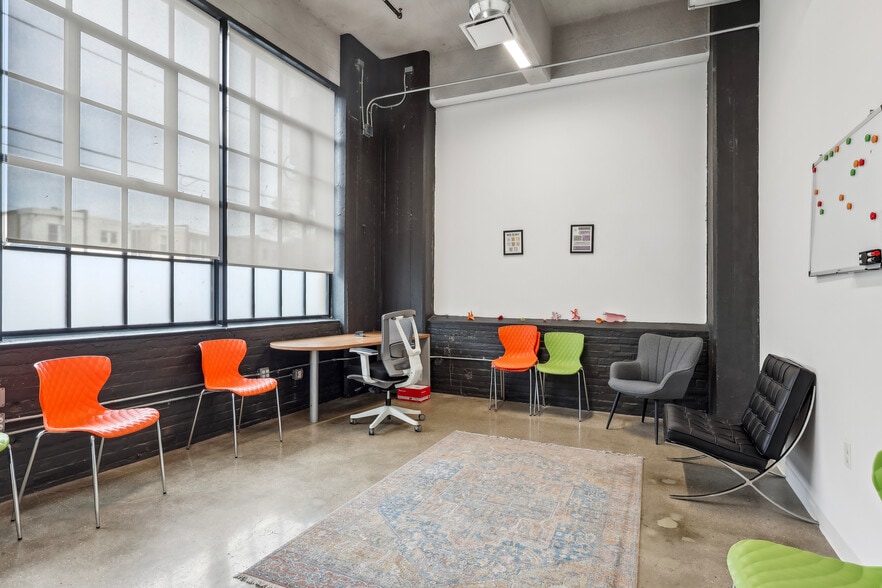 More Photos Of 2000 N 2nd St, Philadelphia Apartments For Lease