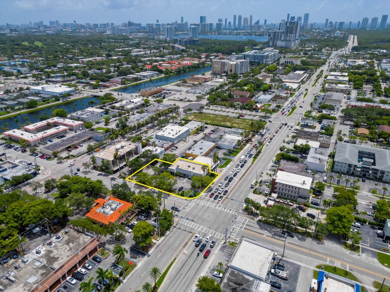 More Photos Of 1813 NE 163rd St, North Miami Beach Freestanding For Sale