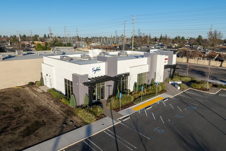 More Photos Of 1532 Standiford, Modesto Office For Lease