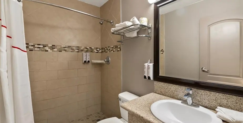 More Photos Of 8730 Artesia Blvd, Bellflower Hotel For Sale