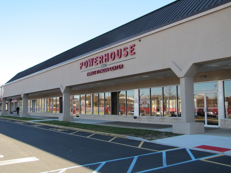 More Photos Of 1061-1099 Highway 9, Old Bridge Unknown For Lease