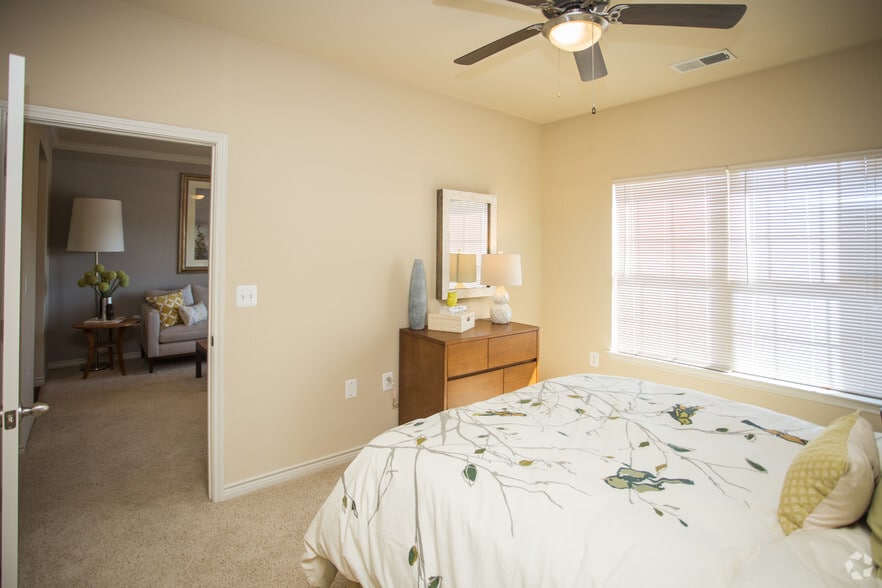 More Photos Of Mooreview Pky @ Loudoun County Pky, Ashburn Unknown For Lease