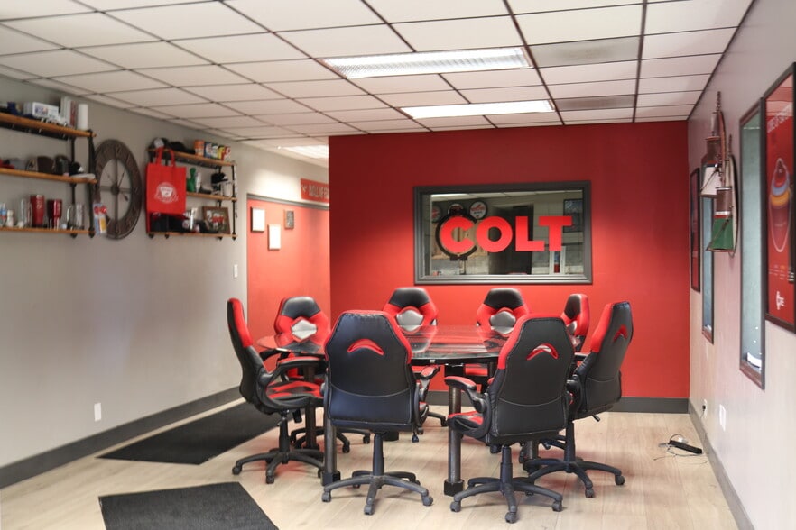 More Photos Of 3065 S West Temple, Salt Lake City Warehouse For Sale
