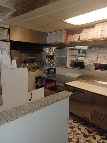 More Photos Of 3901 Frankford Ave, Philadelphia Restaurant For Sale