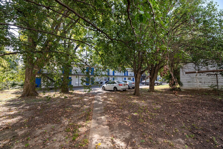 More Photos Of 592 Patterson St, Memphis Apartments For Sale