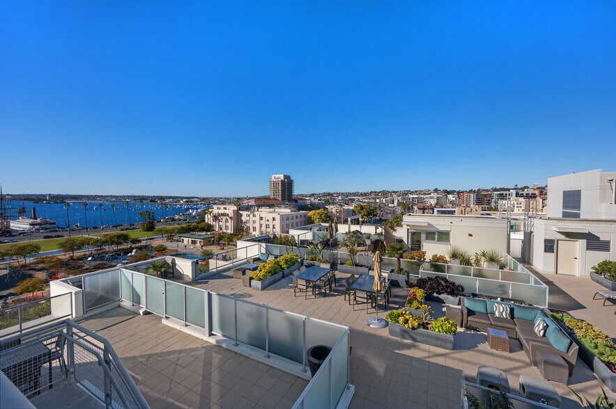 More Photos Of 1431 Pacific Hwy, San Diego Loft Creative Space For Sale