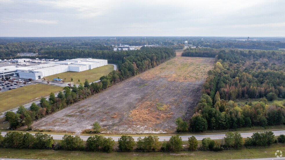 More Photos Of 0 Baugh Rd, Selma Warehouse For Sale