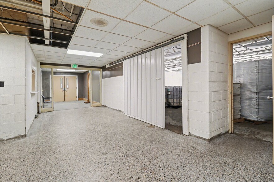 More Photos Of 3301 Green St, Shelby Industrial For Sale