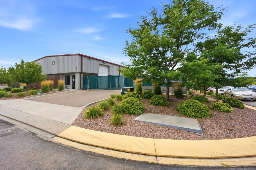 More Photos Of 7315 McClain Pt, Colorado Springs Warehouse For Lease