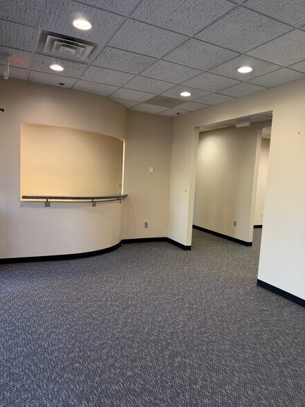 More Photos Of 5955 Shiloh Rd E, Alpharetta Office For Lease