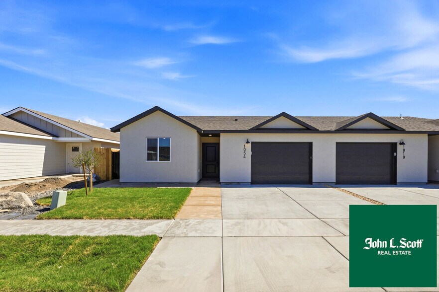 Primary Photo Of 978 NE 10th Pl, Hermiston Apartments For Sale