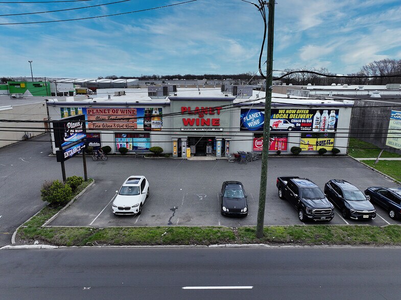 Primary Photo Of 1771 Route 1 N, Linden Warehouse For Lease