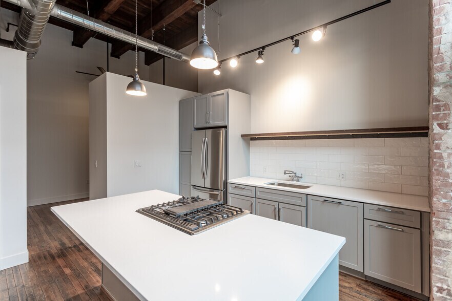 More Photos Of 1509 Walnut St, Kansas City Apartments For Sale