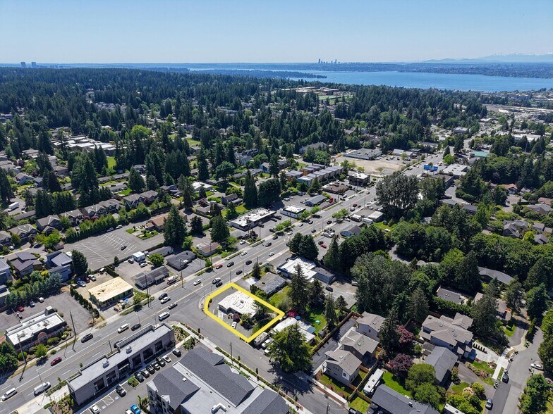 More Photos Of 13020 NE 85th St, Kirkland Medical For Sale