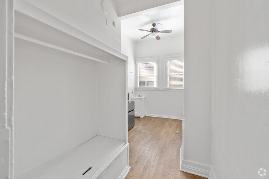 More Photos Of 3942 8th Ave, San Diego Apartments For Sale