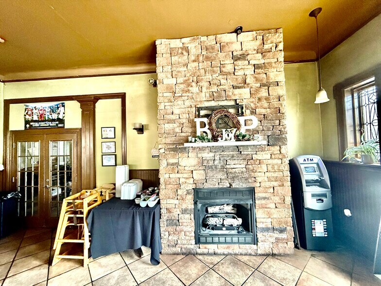 More Photos Of 62 Broadway, Bangor Hotel For Sale