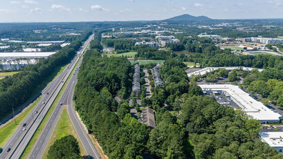 More Photos Of 3375 Chastain Gardens Dr, Kennesaw Office For Sale